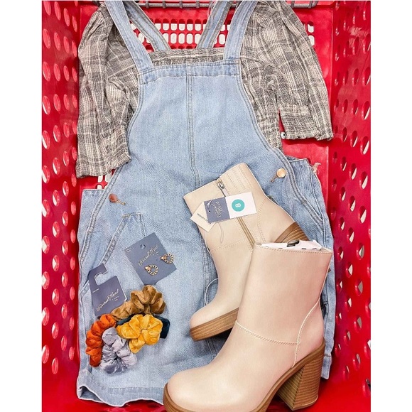 Universal thread off white platform boots - Picture 3 of 7